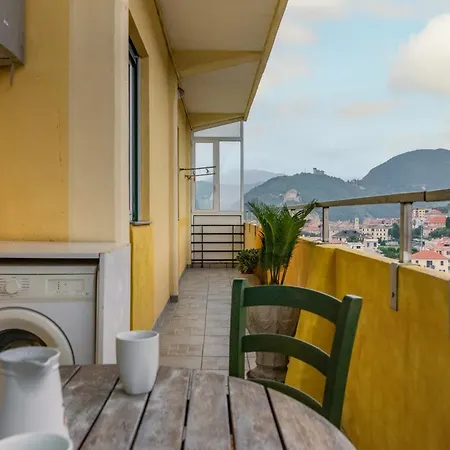 Rivierarent Al Grattacielo * Finale Ligure