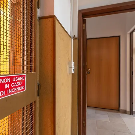 Rivierarent Al Grattacielo * Finale Ligure