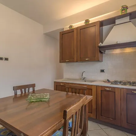 Rivierarent Al Grattacielo Финале Лигуре