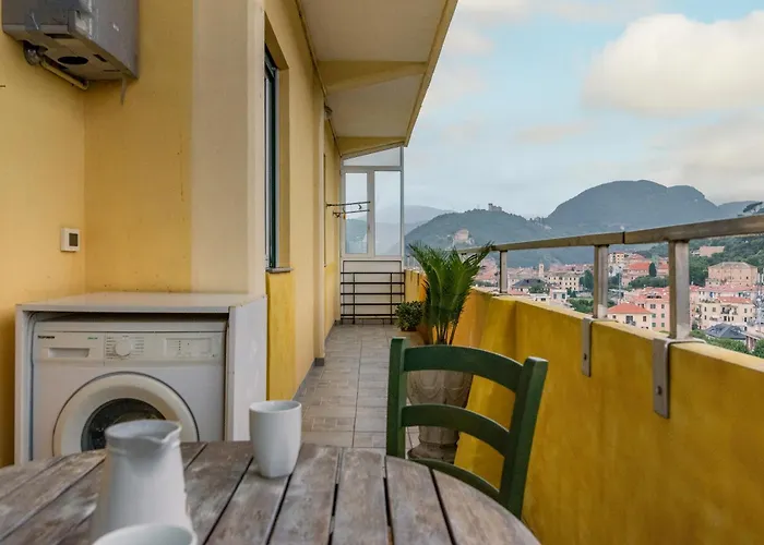 Rivierarent Al Grattacielo * Finale Ligure