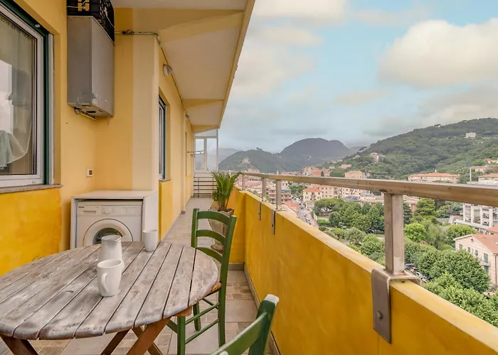 Rivierarent Al Grattacielo * Finale Ligure