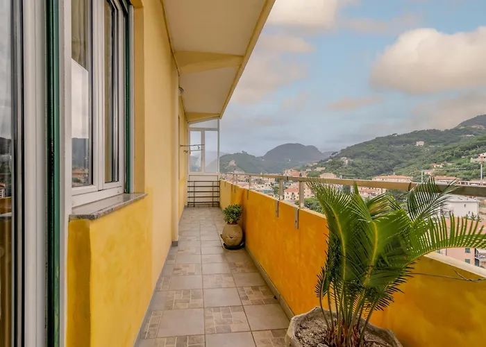 Rivierarent Al Grattacielo * Finale Ligure