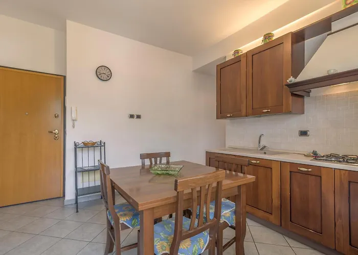 Rivierarent Al Grattacielo * Finale Ligure